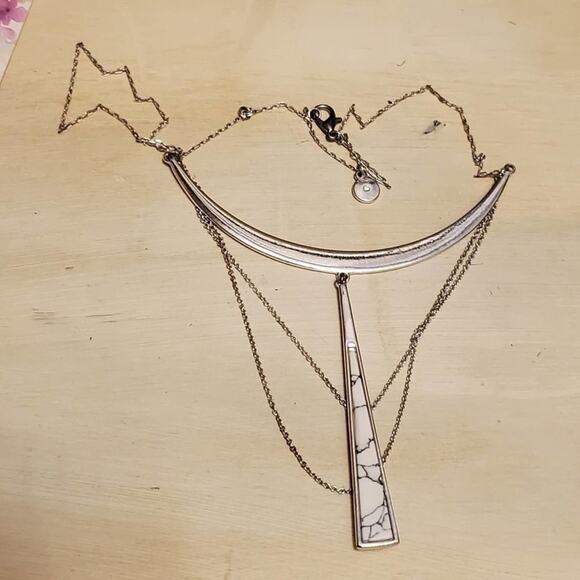 STELLA & Dot 3 strand pendant tiered necklace - Picture 4 of 5